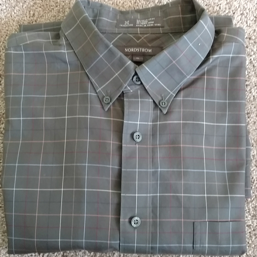Nordstrom men's dress shirt, long sleeve.